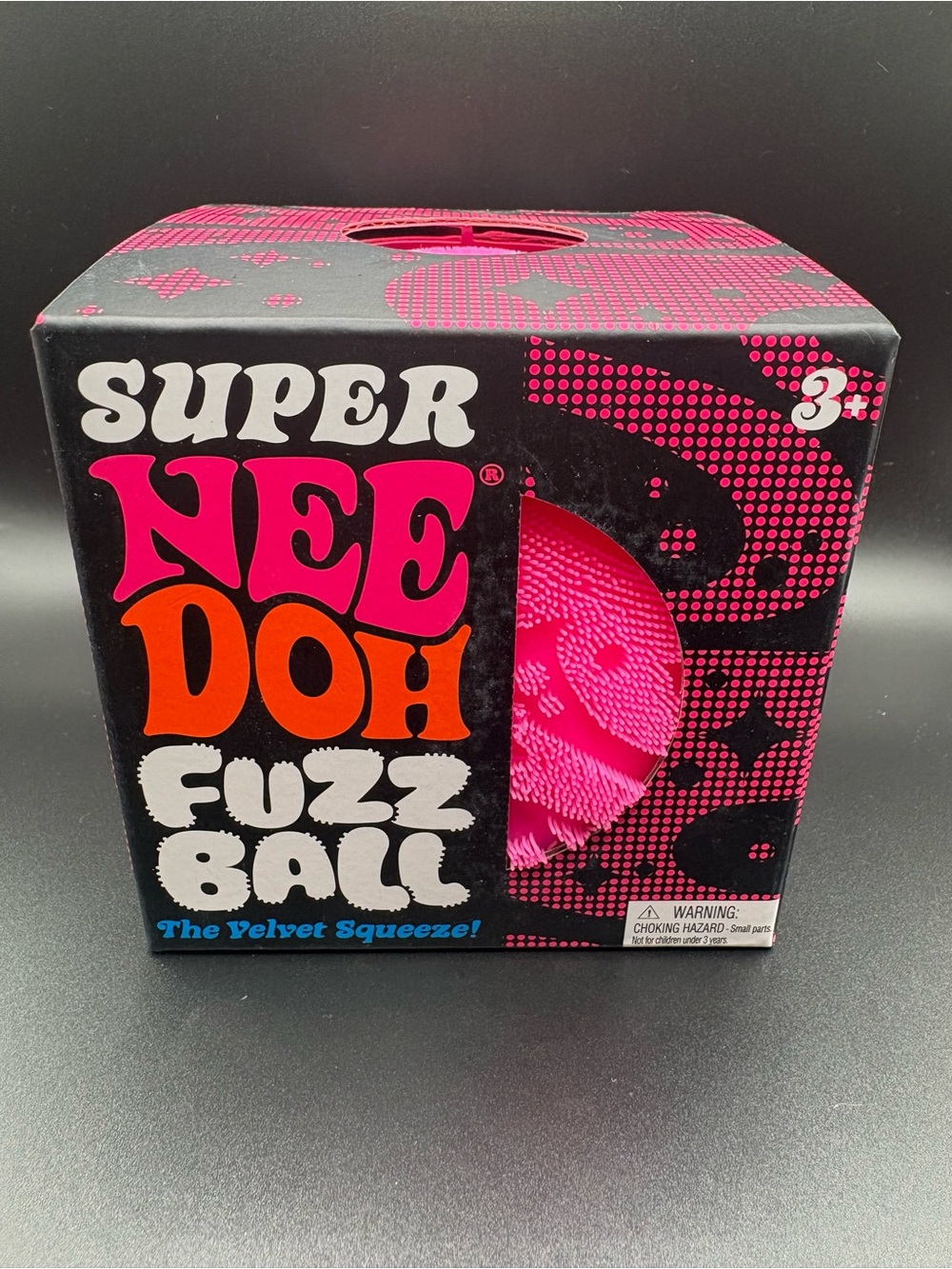 Super NeeDoh Fuzz Ball - Pink
